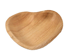 Load image into Gallery viewer, Tree Choice 7&quot; Heart Shaped Palm Leaf Plates (4 packs of 25 - 100 count/case)